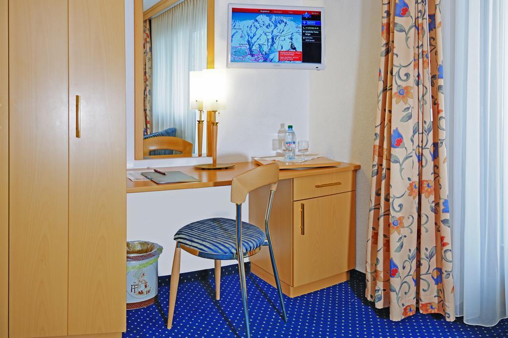 Alpenrose Hotell Zermatt Rom bilde