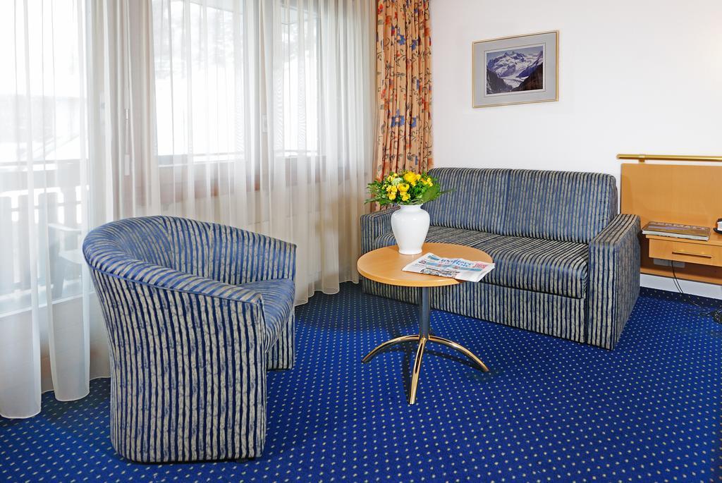 Alpenrose Hotell Zermatt Rom bilde
